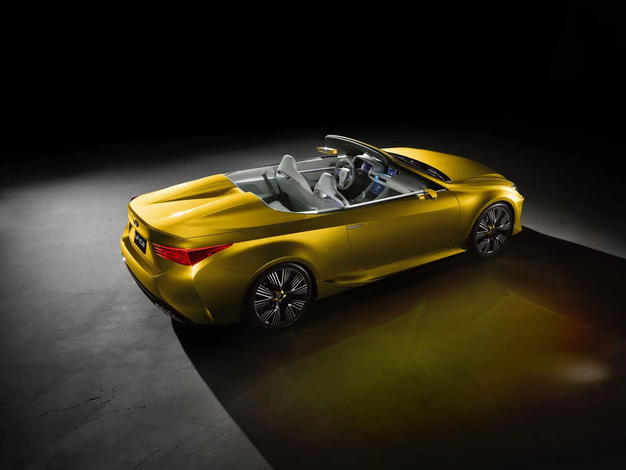 Lexus LF-C2 concept - 25