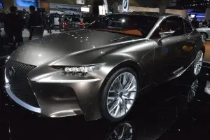 Lexus LF-CC Concept - 1