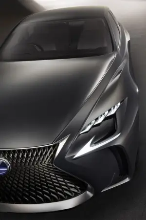 Lexus LF-FC Concept