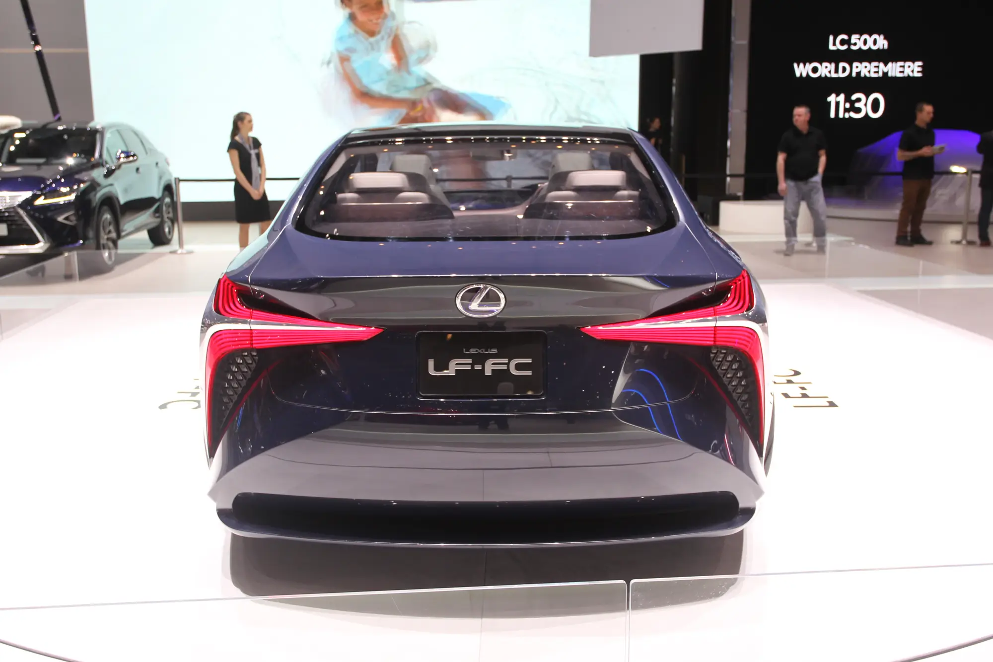 Lexus LF-FC - Salone di Ginevra 2016 - 3