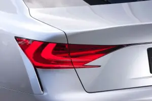 Lexus-LF-Gh - 1