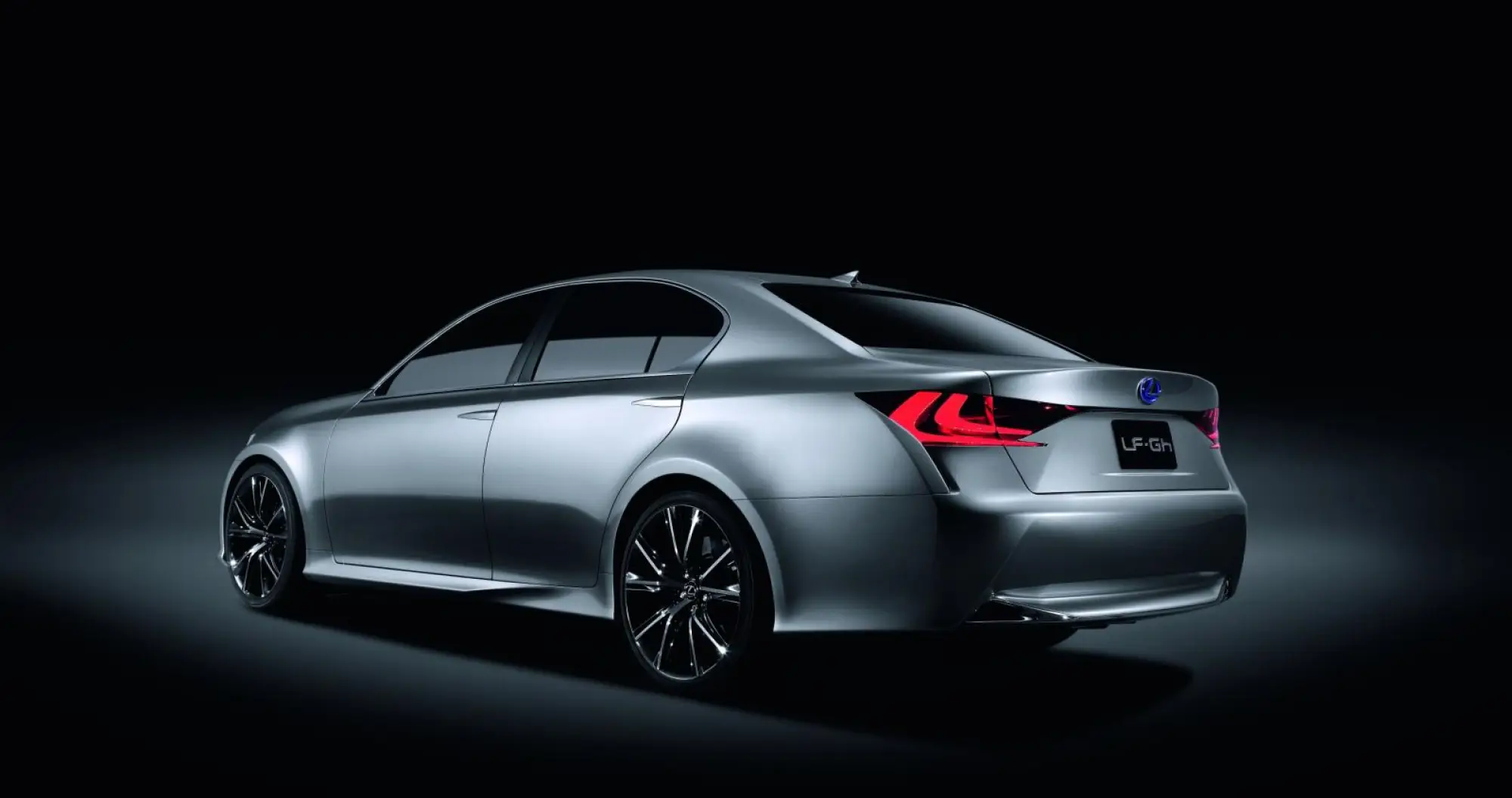 Lexus-LF-Gh - 9