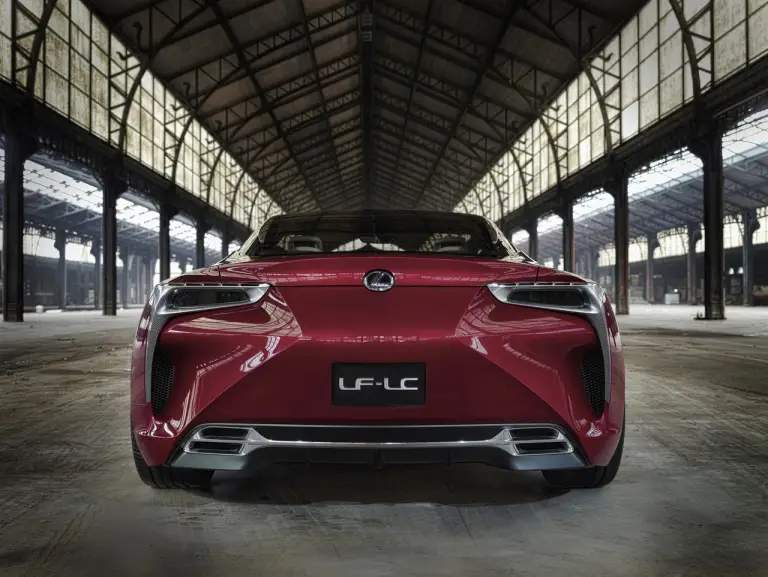 Lexus LF-LC Concept nuove immagini - 12