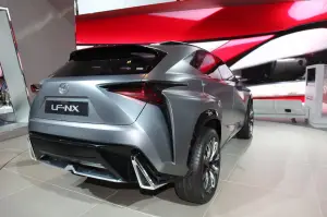 Lexus LF-NX - Salone di Detroit 2014