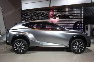 Lexus LF-NX - Salone di Detroit 2014