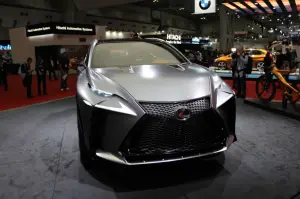 Lexus LF-NX Turbo Advanced Crossover Concept - Salone di Tokyo 2013 - 9