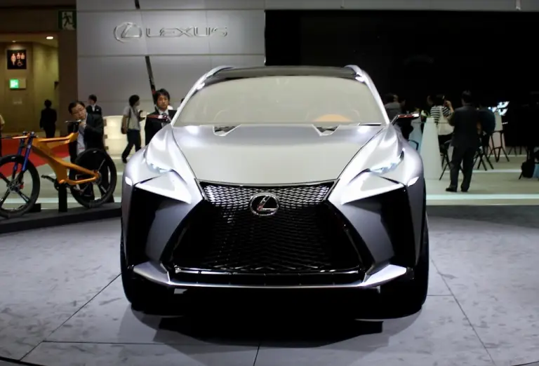Lexus LF-NX Turbo Advanced Crossover Concept - Salone di Tokyo 2013 - 13