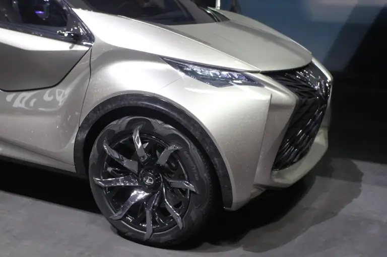 Lexus LF-SA concept - Salone di Ginevra 2015 Live - 6