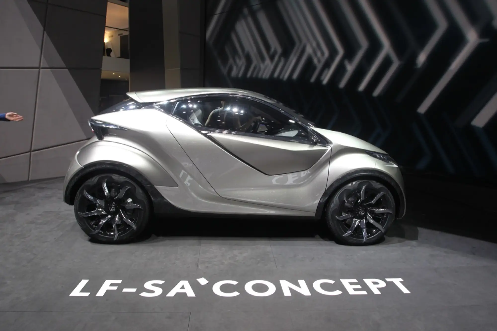 Lexus LF-SA concept - Salone di Ginevra 2015 Live - 7