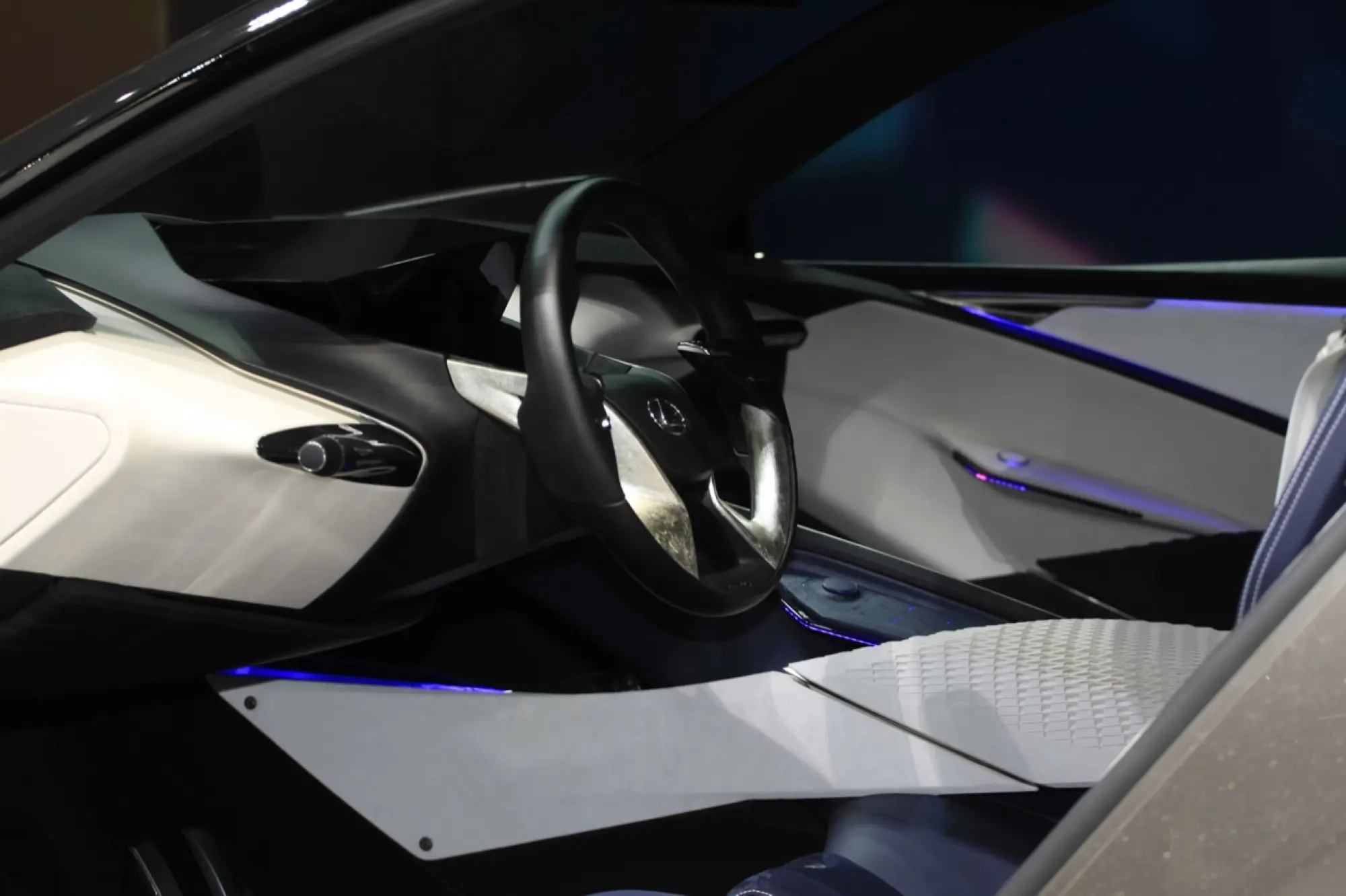 Lexus LF-SA concept - Salone di Ginevra 2015 Live - 8