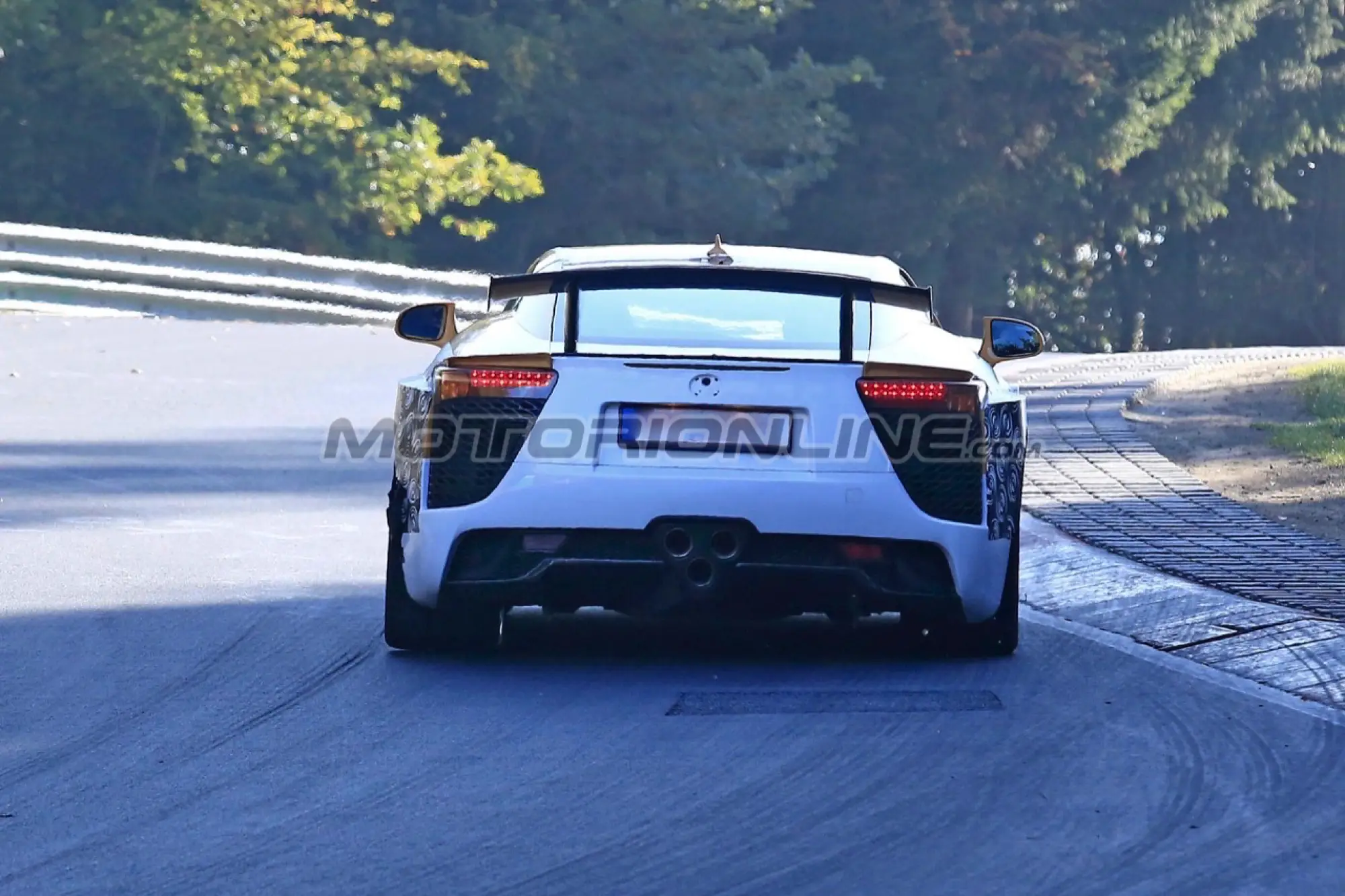 Lexus LFA - Foto spia 11-10-2018 - 9