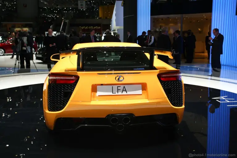 Lexus LFA Ginevra 2011 - 6