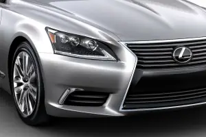 Lexus LS 2013 nuove immagini