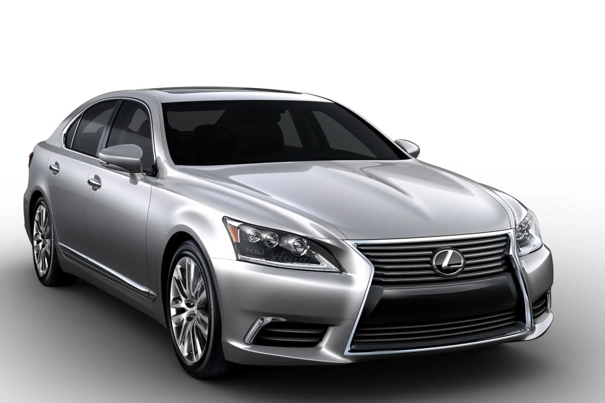 Lexus LS 2013 nuove immagini - 12