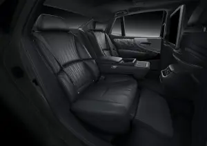 Lexus LS 2021 - 6