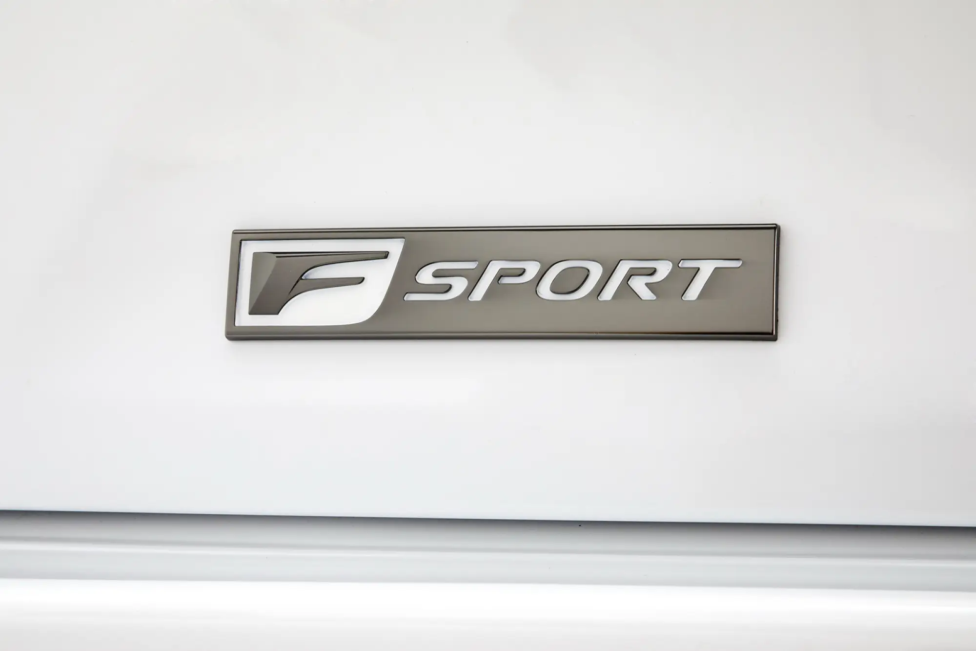 Lexus LS 500 F Sport MY 2018 - 14