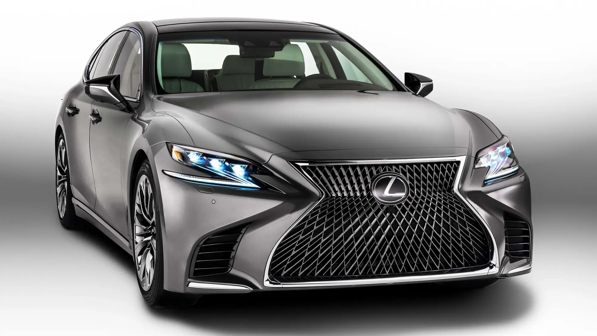 Lexus LS 500h - 12