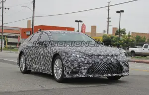 Lexus LS Fuel Cell - Foto spia 31-07-2019