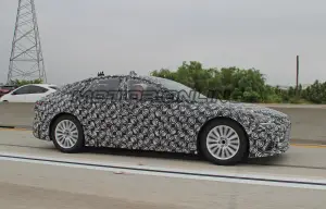 Lexus LS Fuel Cell - Foto spia 31-07-2019