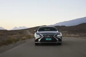 Lexus LS Hybrid MY 2018 - 5