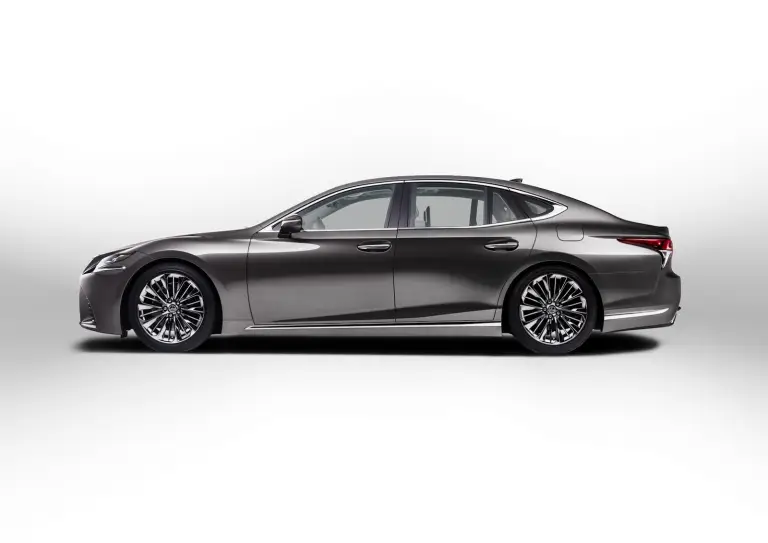 Lexus LS MY 2018 - 4