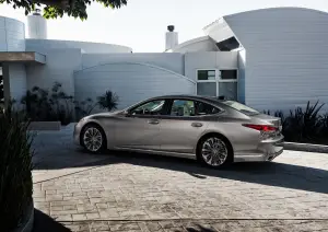 Lexus LS MY 2018 - 5