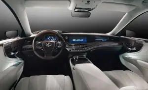 Lexus LS MY 2018 - 45