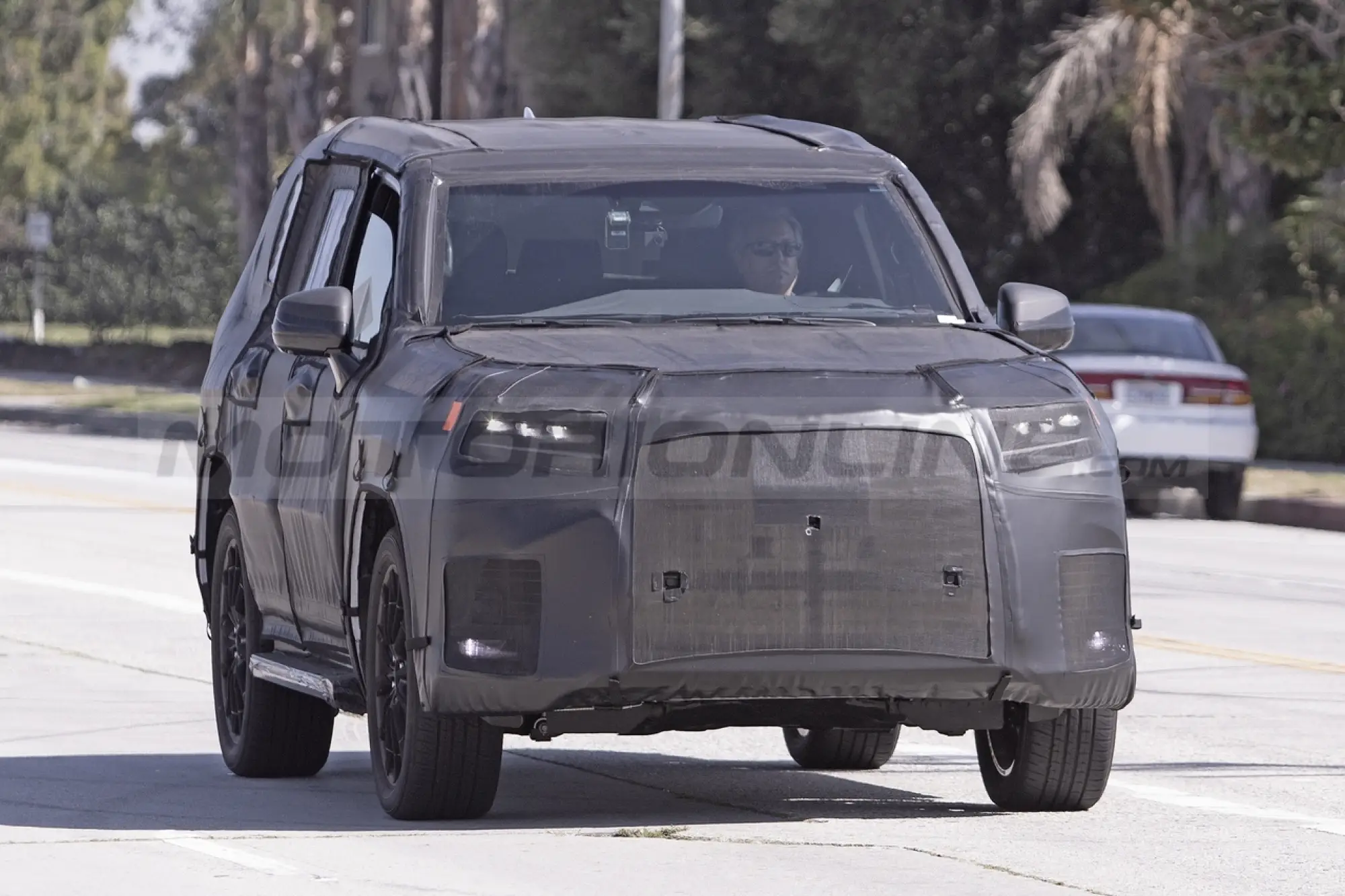 Lexus LX 600 - Foto Spia 01-09-2021 - 5