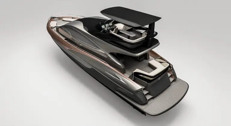 Lexus LY 650 Yacht - 1