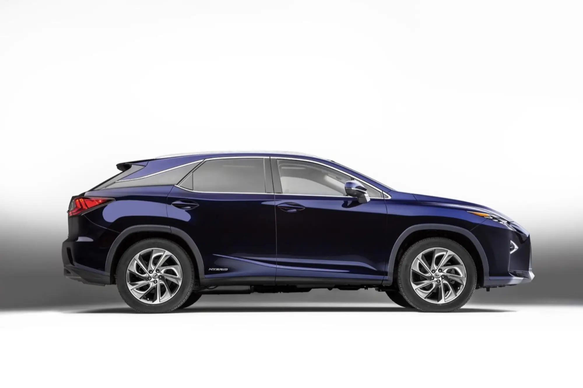 Lexus - nuove RX e GS 200t - 12