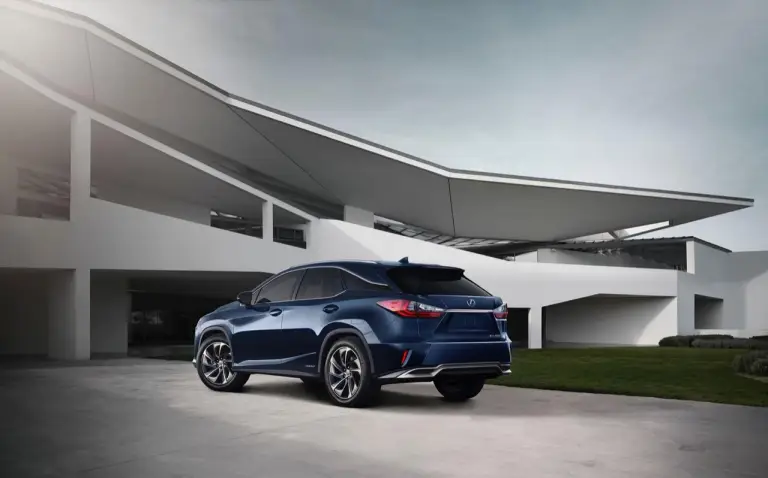 Lexus - nuove RX e GS 200t - 24