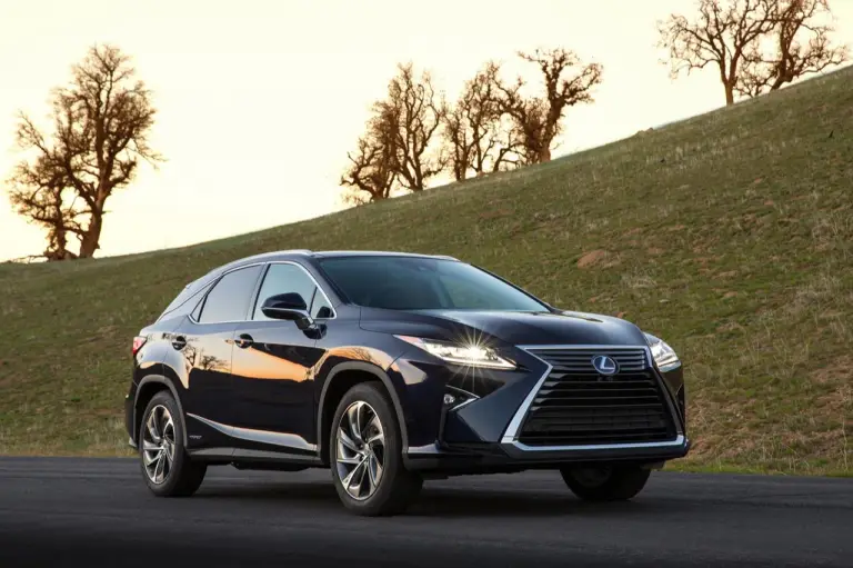 Lexus - nuove RX e GS 200t - 25