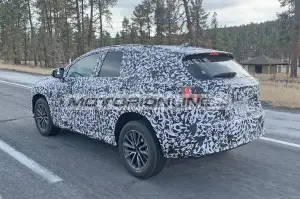 Lexus NX - Foto spia 13-1-2021