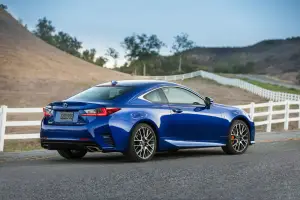 Lexus RC Coupe MY 2016 - 15