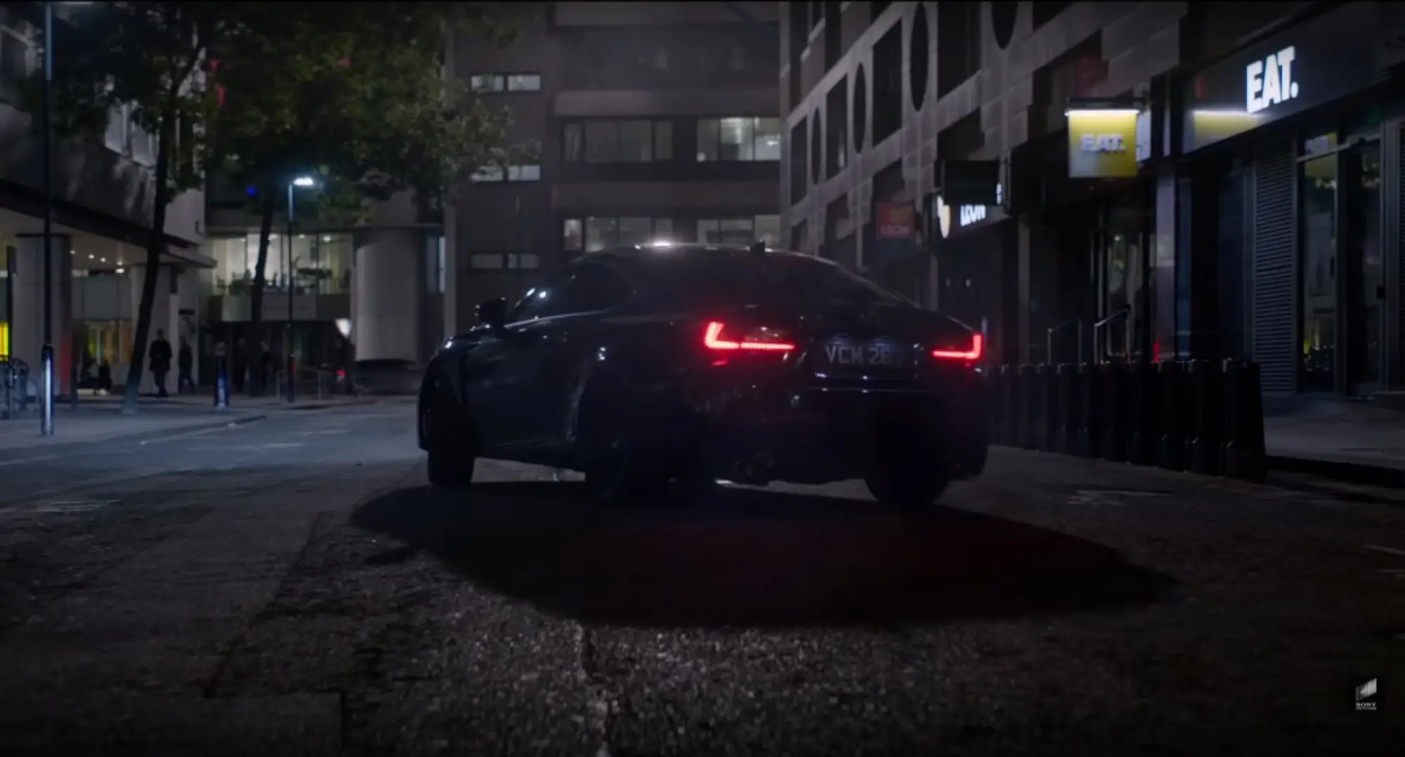 Lexus RC F 2020 - film Men in Black: International - 3