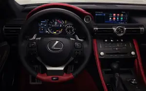 Lexus RC F e RC F Track Edition 2020 - 9