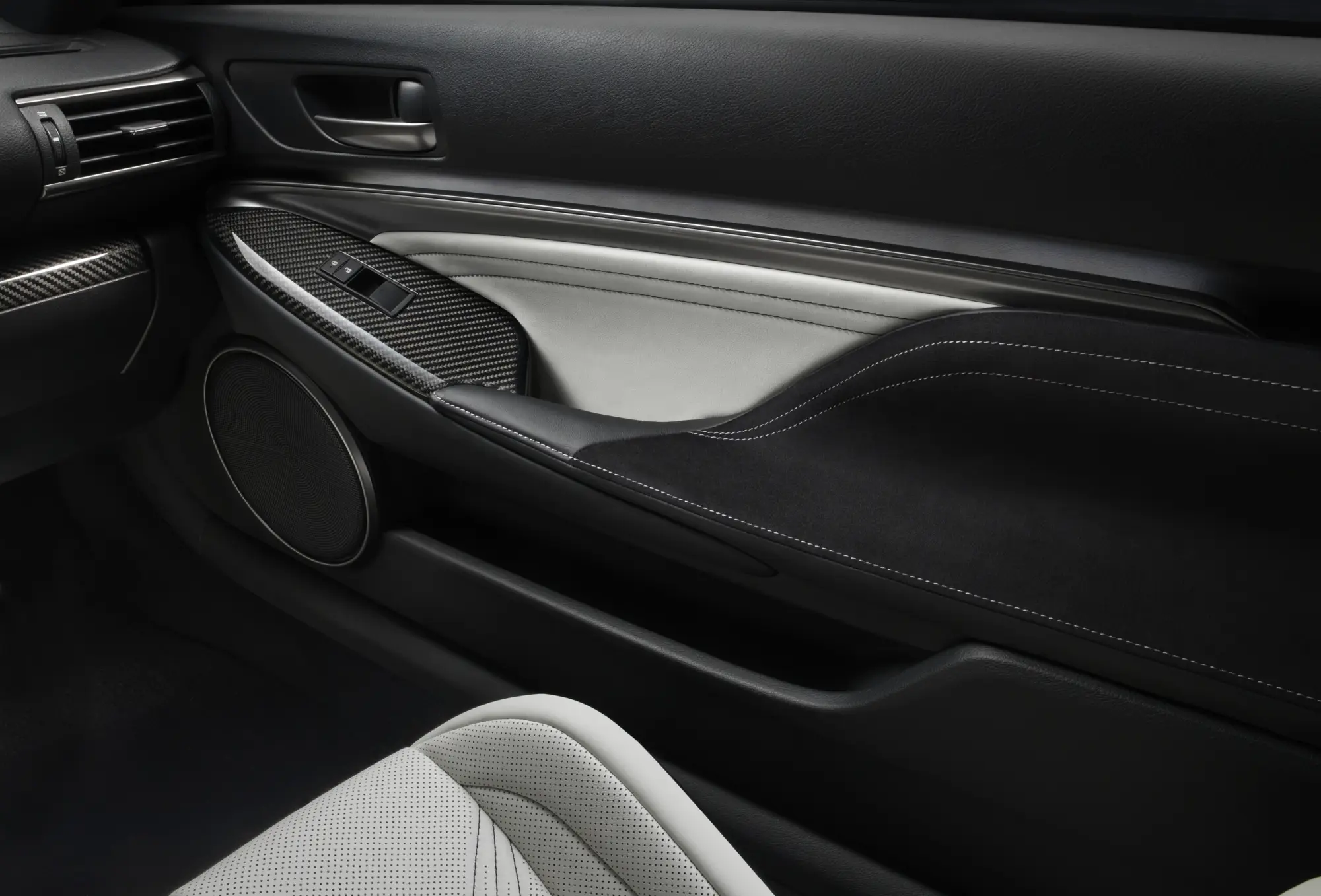 Lexus RC F - Salone di Ginevra 2014 - 29