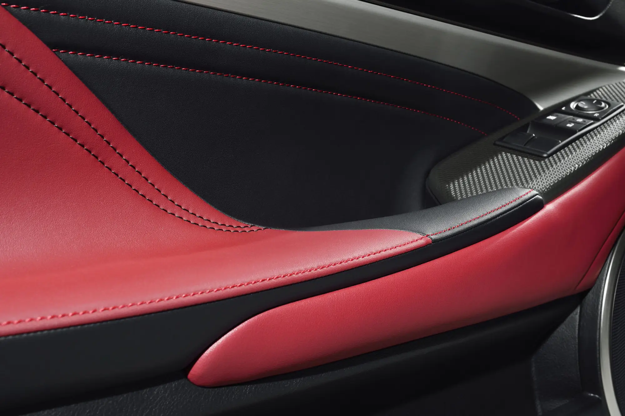 Lexus RC F Sport - 9