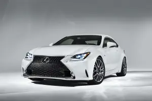 Lexus RC F Sport - 12