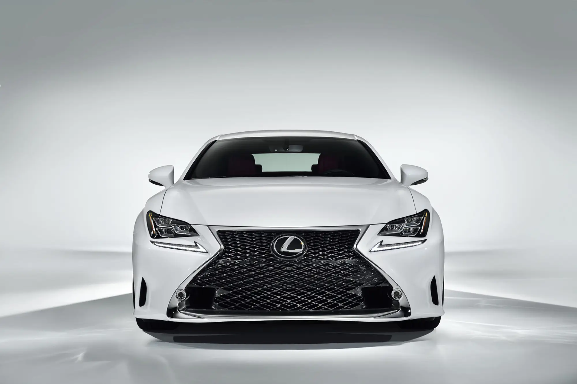 Lexus RC F Sport - 17