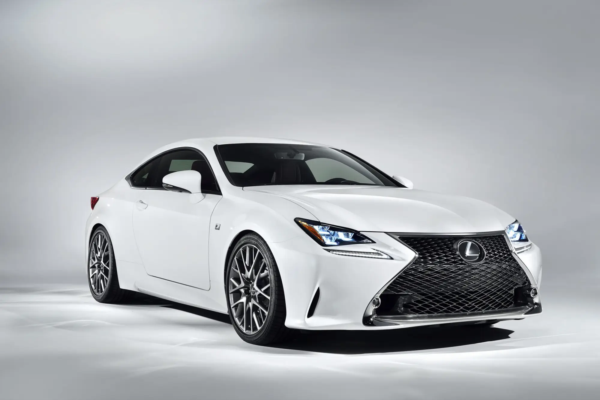 Lexus RC F Sport - 19
