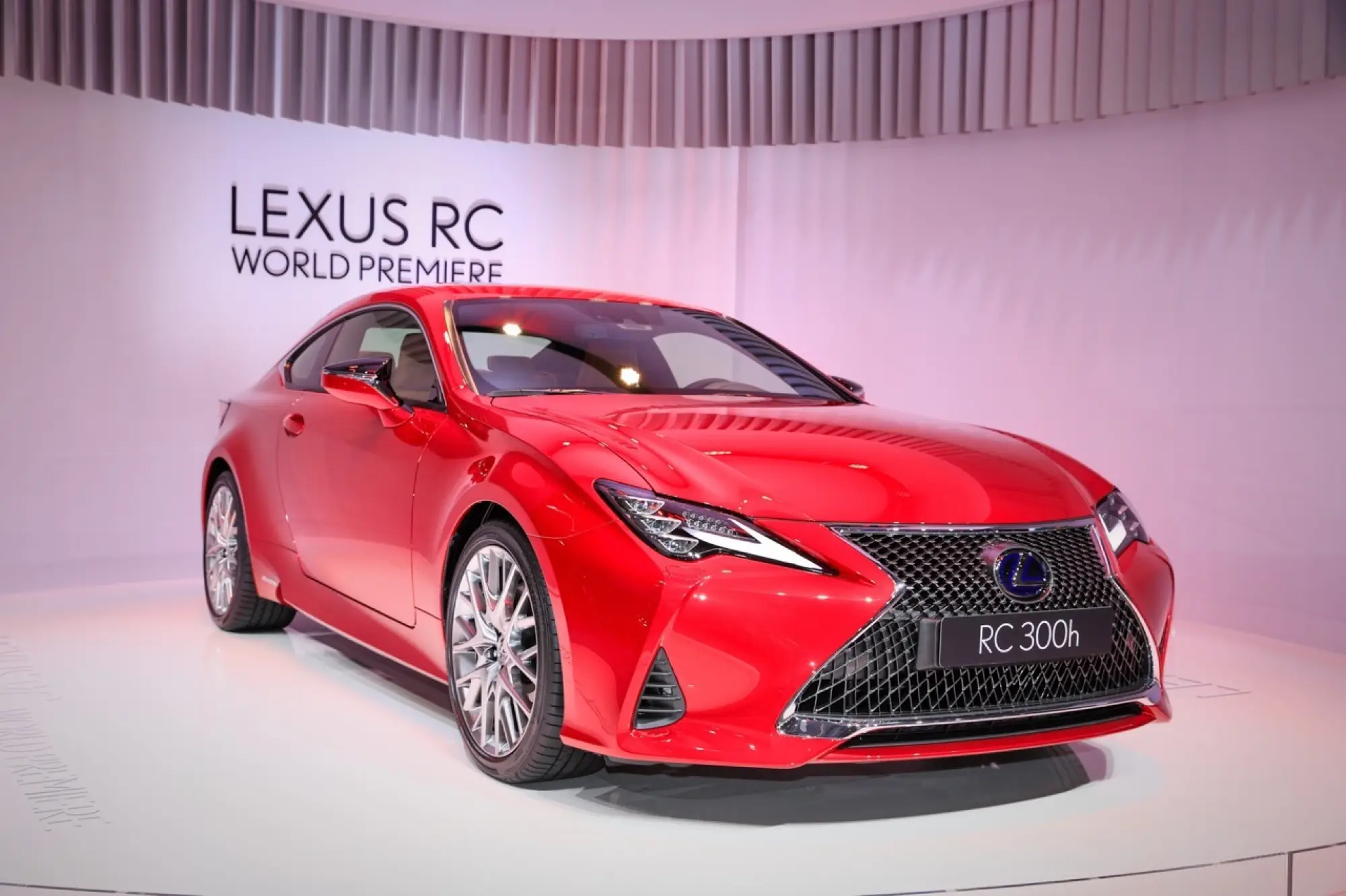 Lexus RC Facelift - Salone di Parigi 2018 - 3