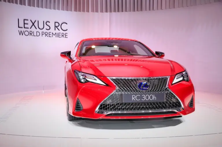 Lexus RC Facelift - Salone di Parigi 2018 - 4