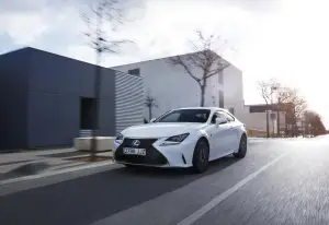 Lexus RC Hybrid