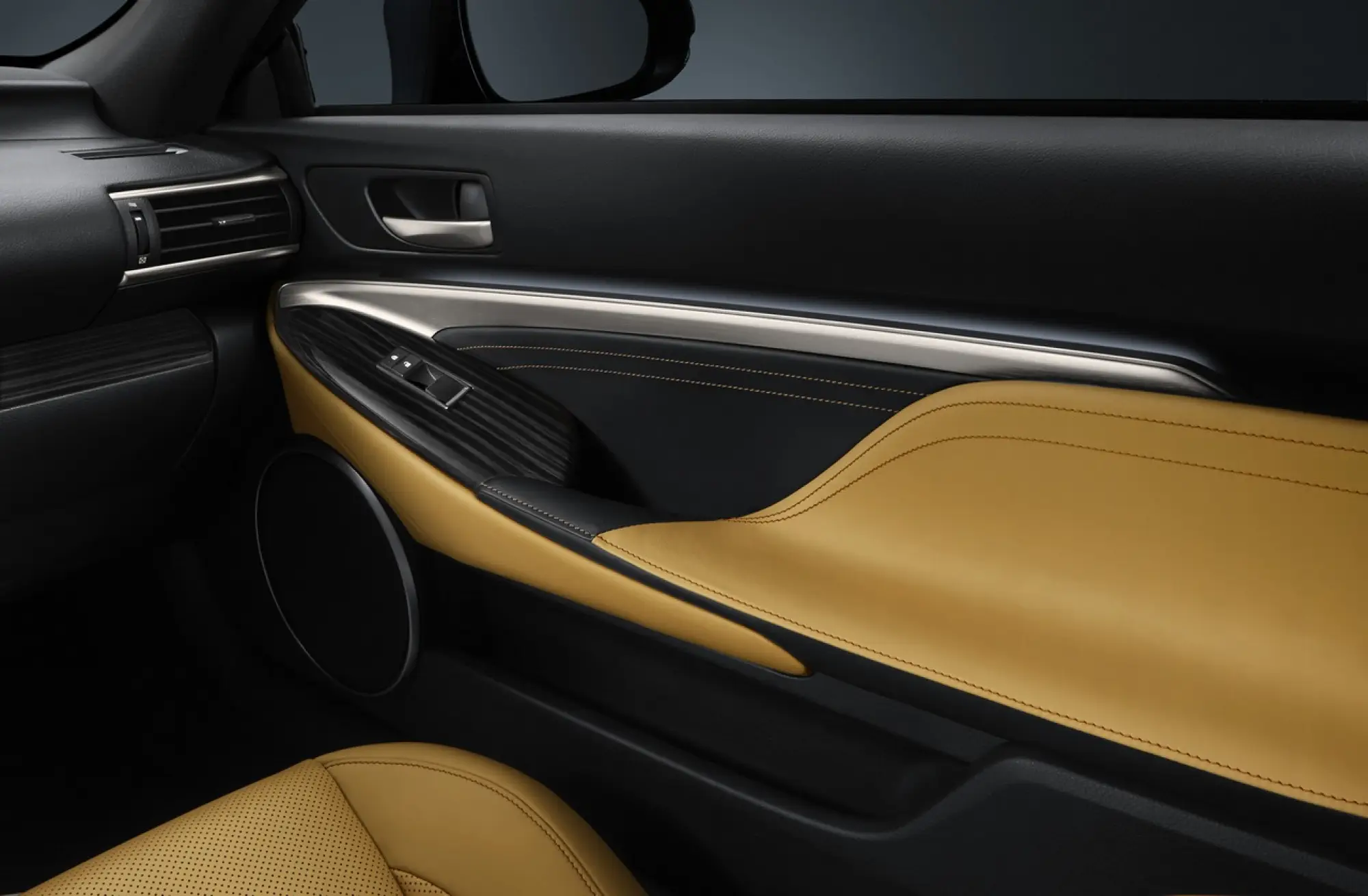Lexus RC - 8