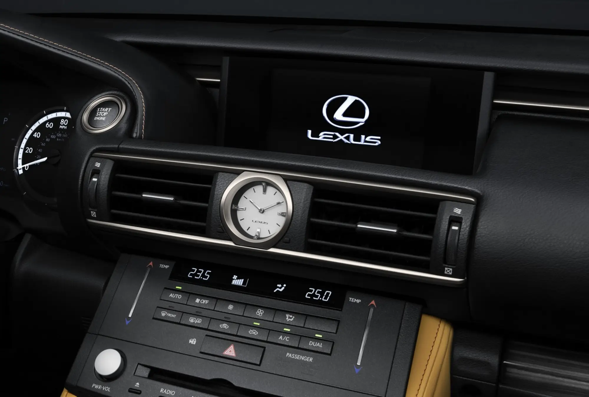 Lexus RC - 9