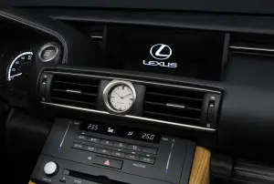 Lexus RC - 9