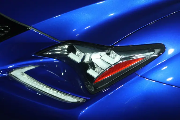  Lexus RCF - Salone di Detroit 2014 - 9