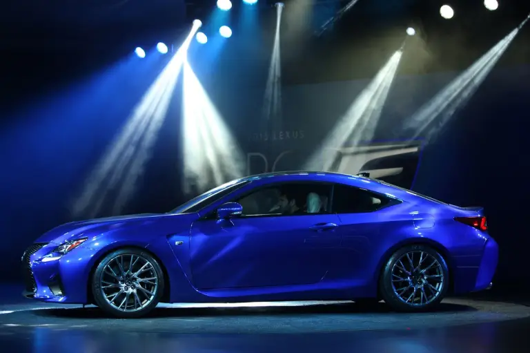  Lexus RCF - Salone di Detroit 2014 - 1