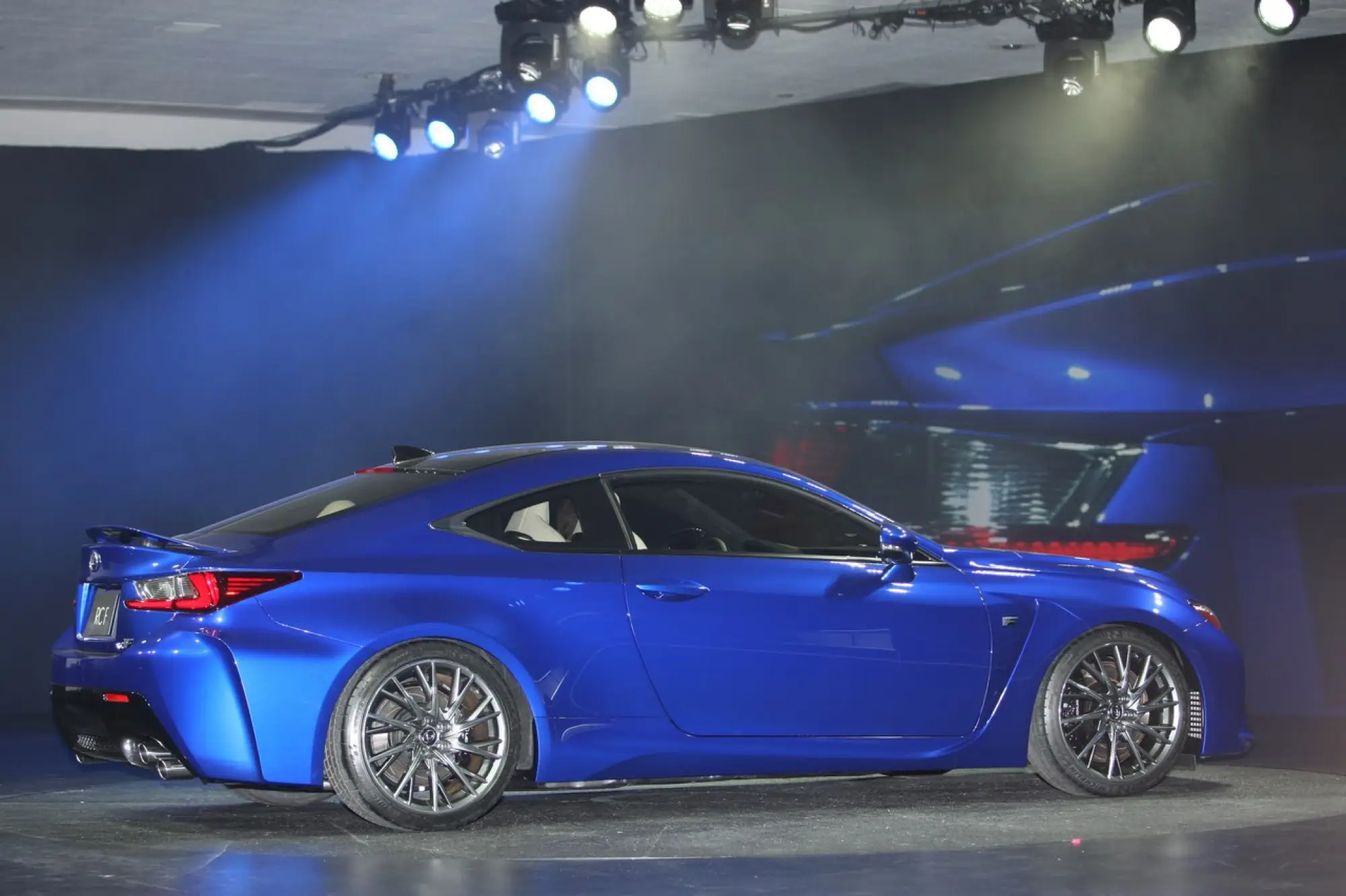  Lexus RCF - Salone di Detroit 2014 - 26